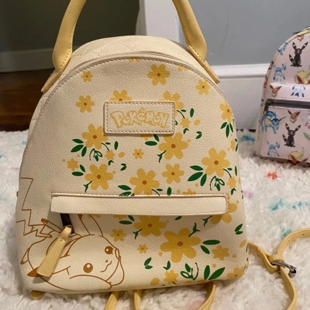 Pastel Loungefly Pokémon yellow minibag